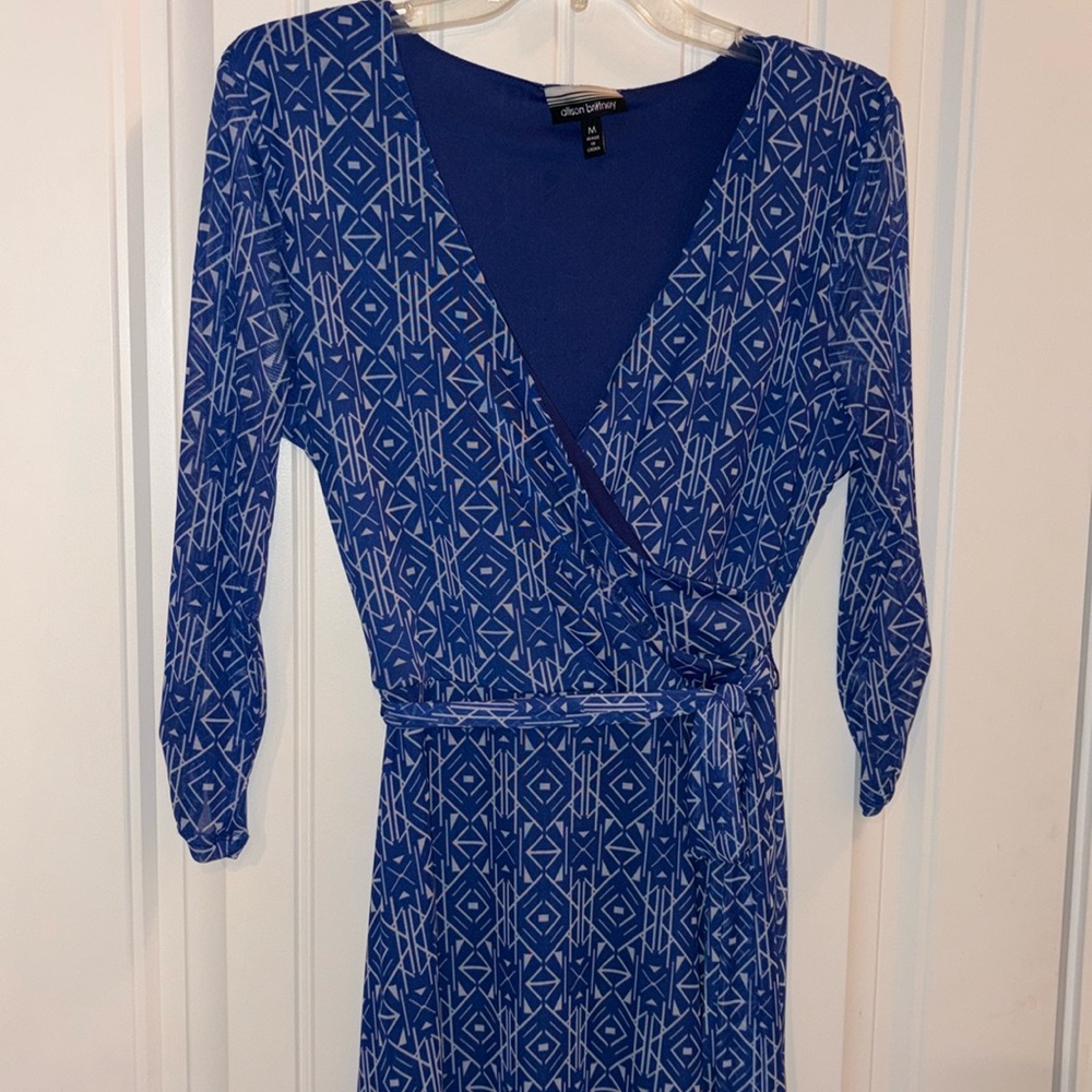 Dress size M NWOT 
Comfy Maxi Beautiful